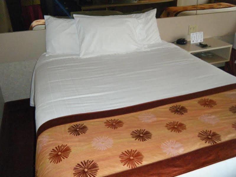 Red Roof Inn Springfield, Mo Екстер'єр фото