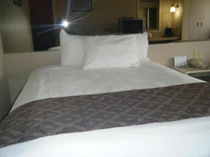 Red Roof Inn Springfield, Mo Екстер'єр фото